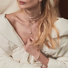 Carica l&#39;immagine nel visualizzatore di Gallery, COLLANA-BRACCIALE DOPPIA ONDA BIANCA
