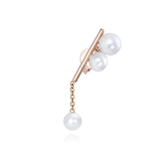 Carica l'immagine nel visualizzatore di Gallery, Orecchino Linea Pearl Flow
