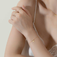 Carica l'immagine nel visualizzatore di Gallery, Bracciale Tropea con 1 cipollina componibile con charm
