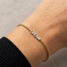 Carica l'immagine nel visualizzatore di Gallery, Bracciale Saldato in Titanio con charm ALWAYS oro
