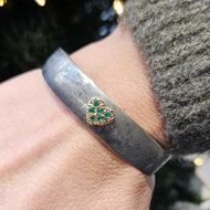 Bracciale rigido cuore smeraldi BR3747