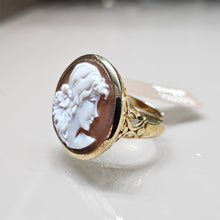 Carica l'immagine nel visualizzatore di Gallery, Anello madame deco A201
