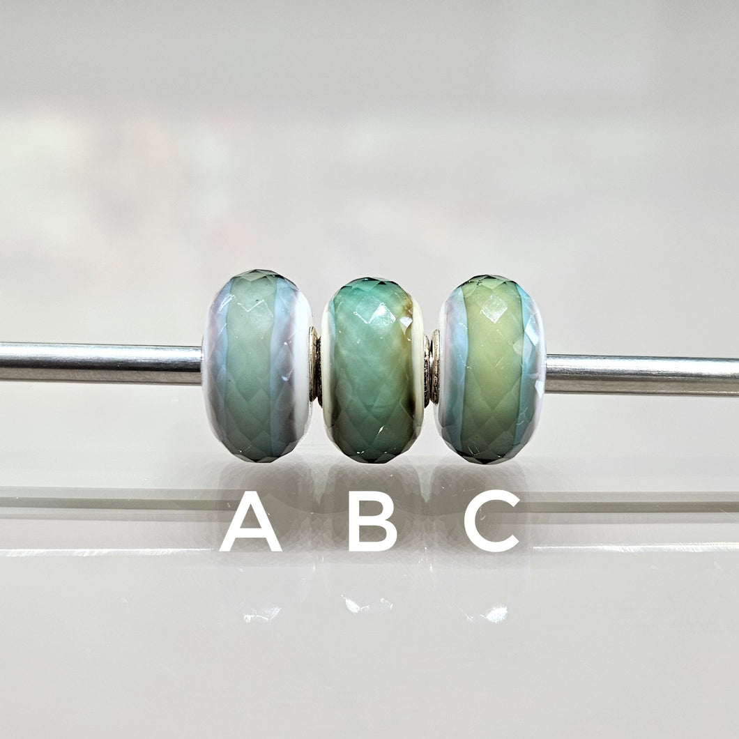 Beads unici sfaccettati