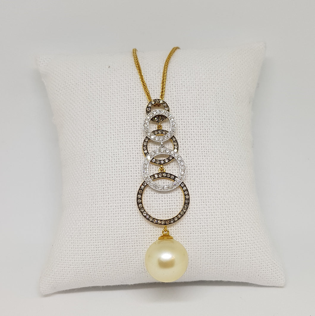 Girocollo perle australiane gold